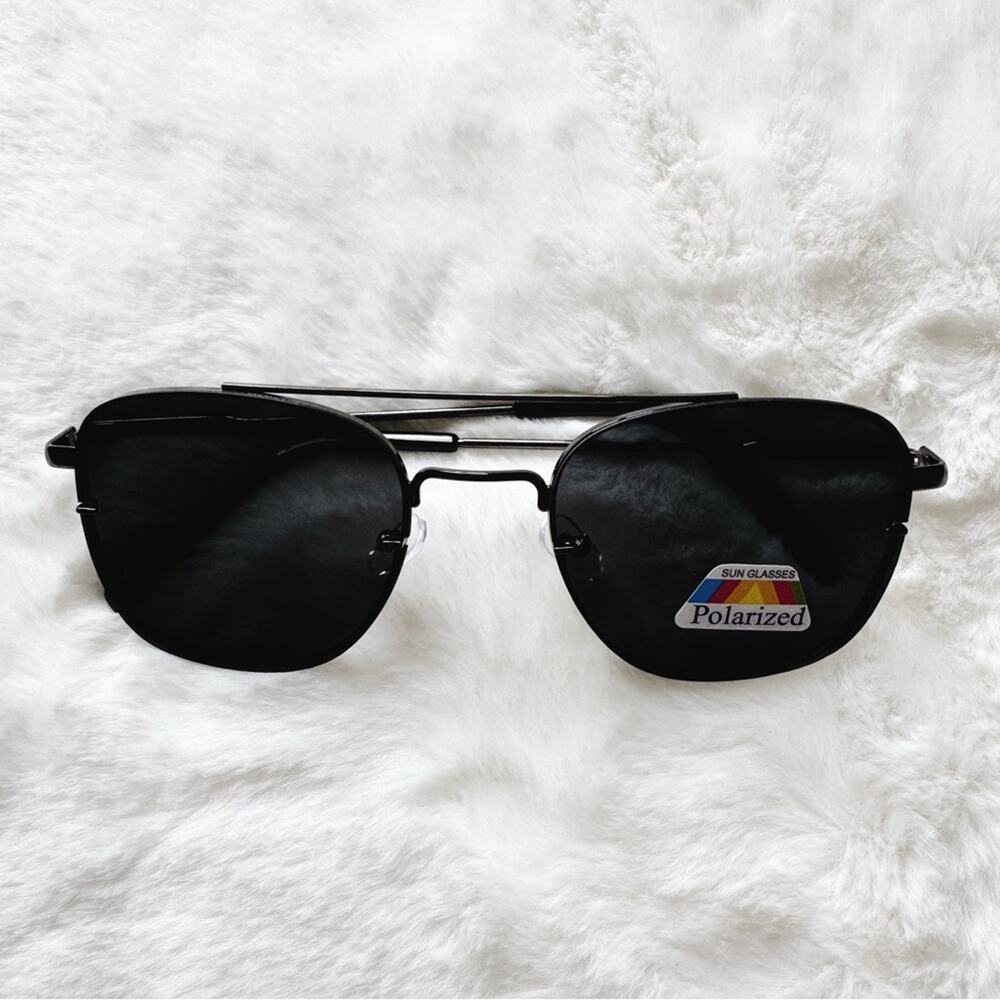 Lara Black Polarized Sunglasses